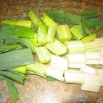 Chop the leeks about 1 inch in length.