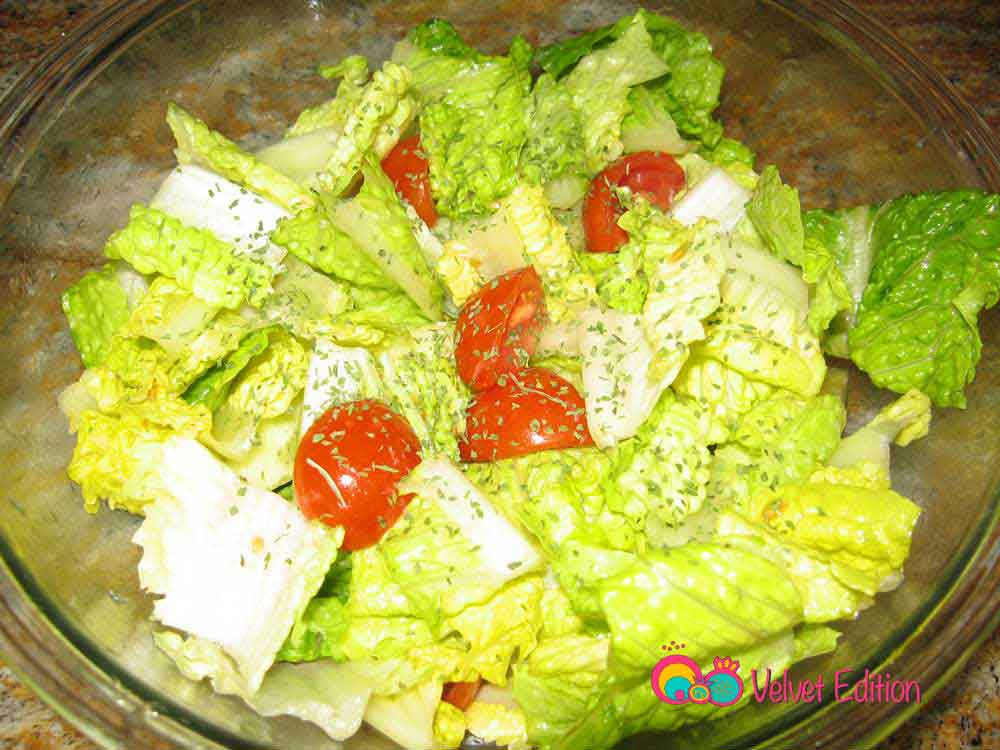 Garden Salad with Lemon and Mint dressing