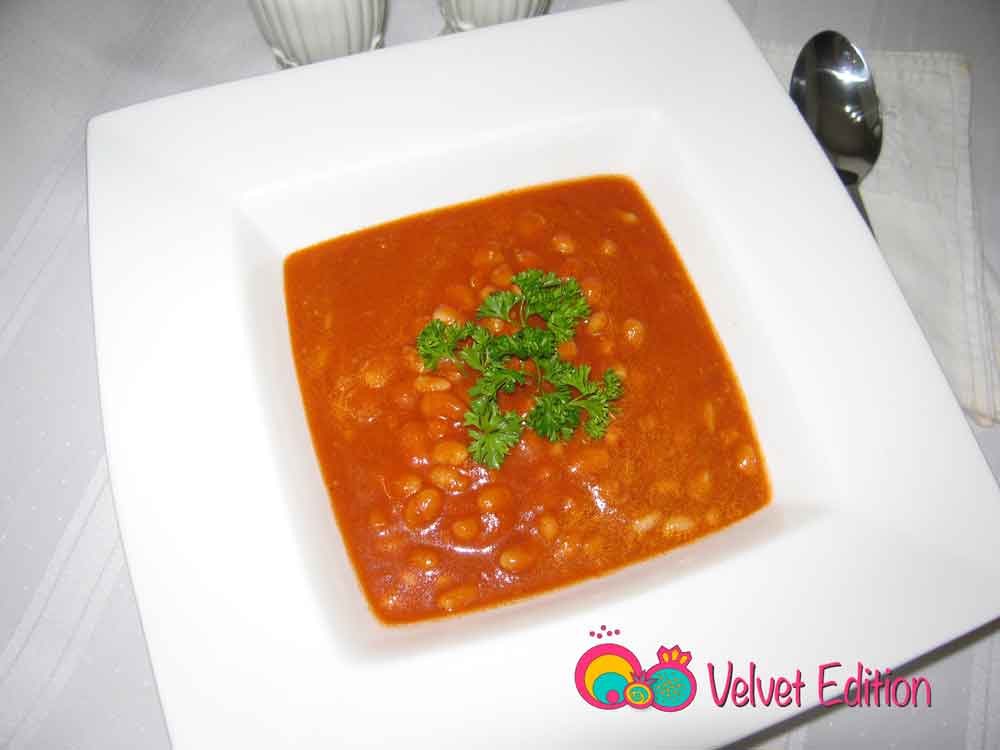 Northern Beans in Tomato Sauce