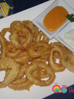 Drain the calamari on a paper towel then place on you serving platter accompanied with your favorite dipping sauce, such as tartare sauce.